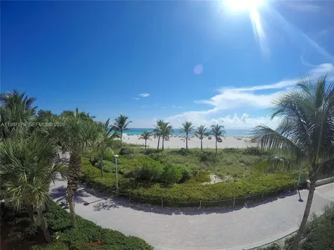 100 Lincoln Road Miami Beach FL 33139