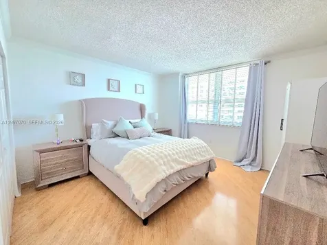 1155 Brickell Bay Drive Miami FL 33131