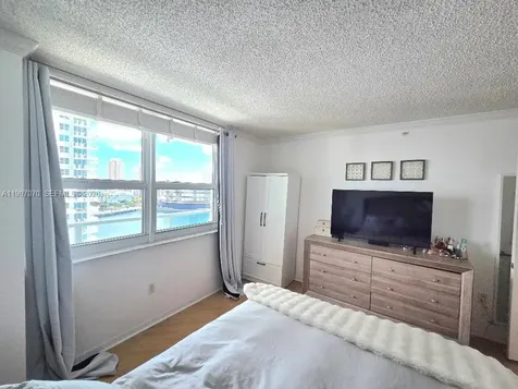 1155 Brickell Bay Drive Miami FL 33131