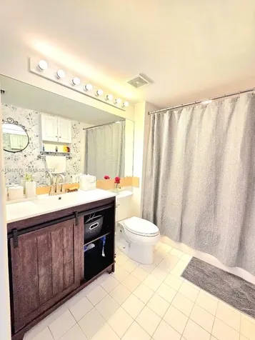 1155 Brickell Bay Drive Miami FL 33131