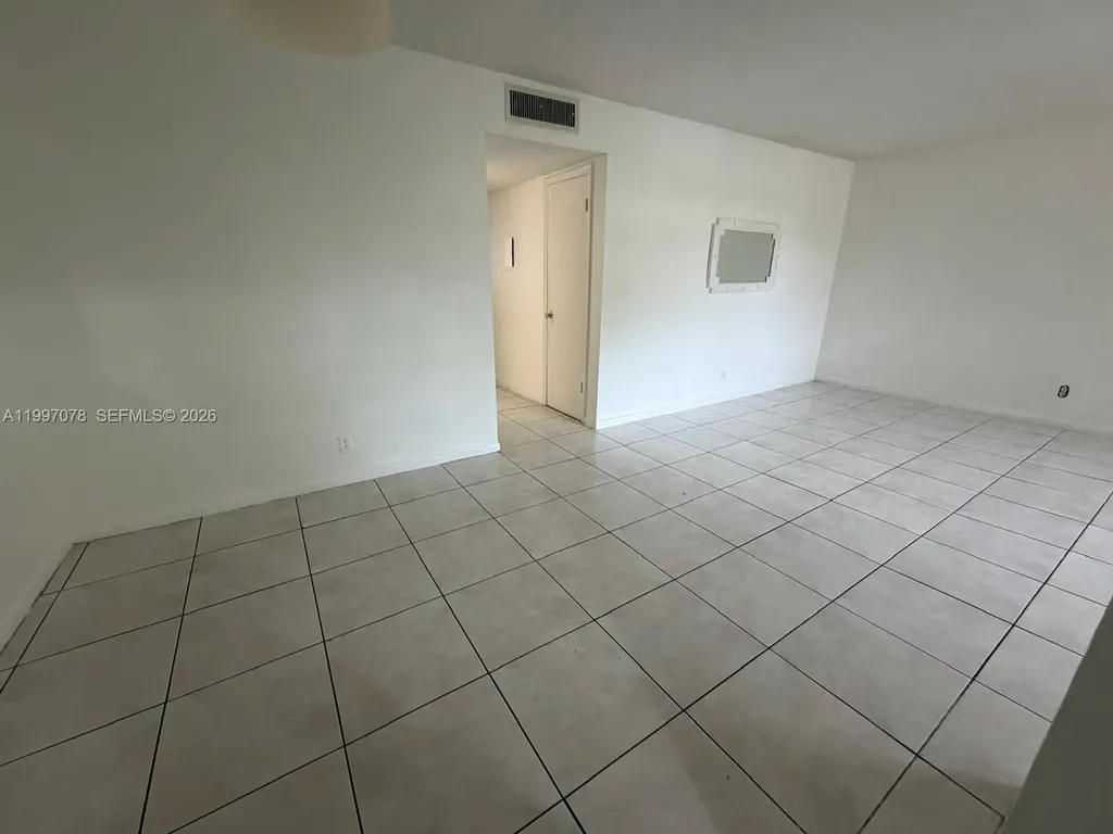 8704 NW 35th Street Coral Springs FL 33065