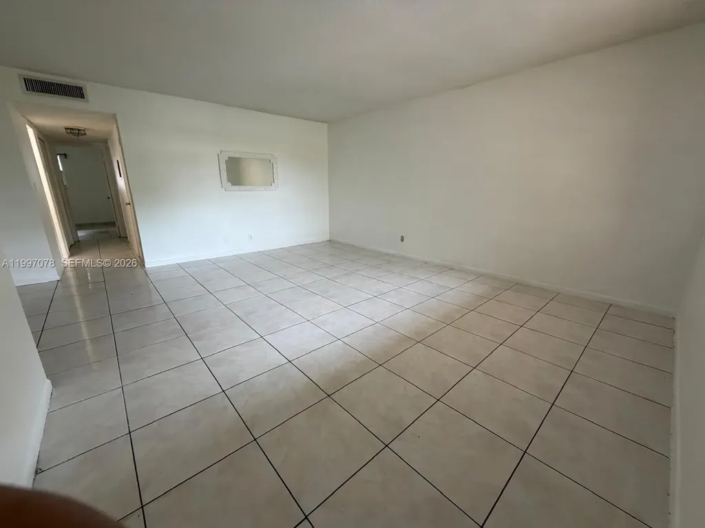 8704 NW 35th Street Coral Springs FL 33065