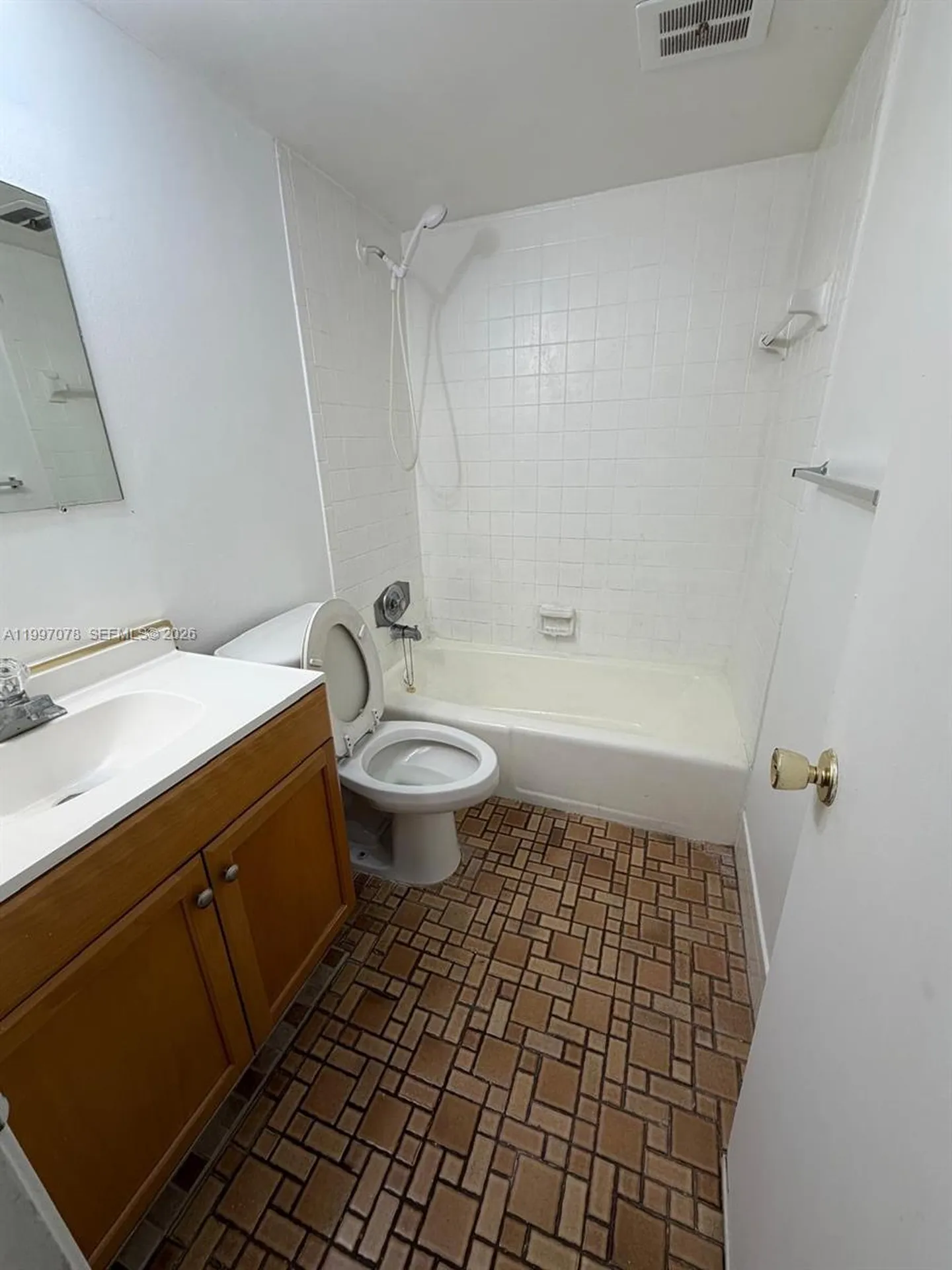 8704 NW 35th Street Coral Springs FL 33065