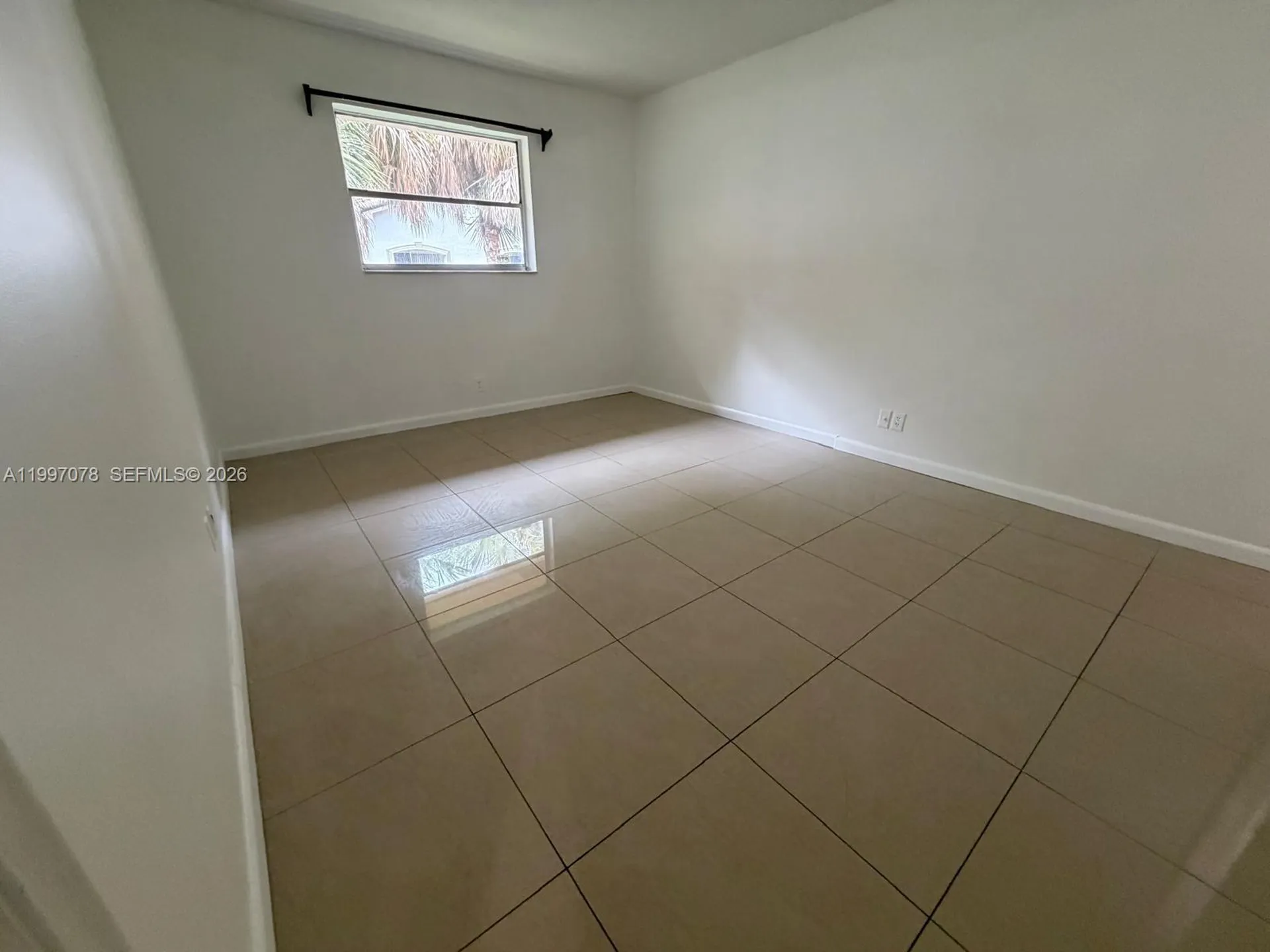 8704 NW 35th Street Coral Springs FL 33065