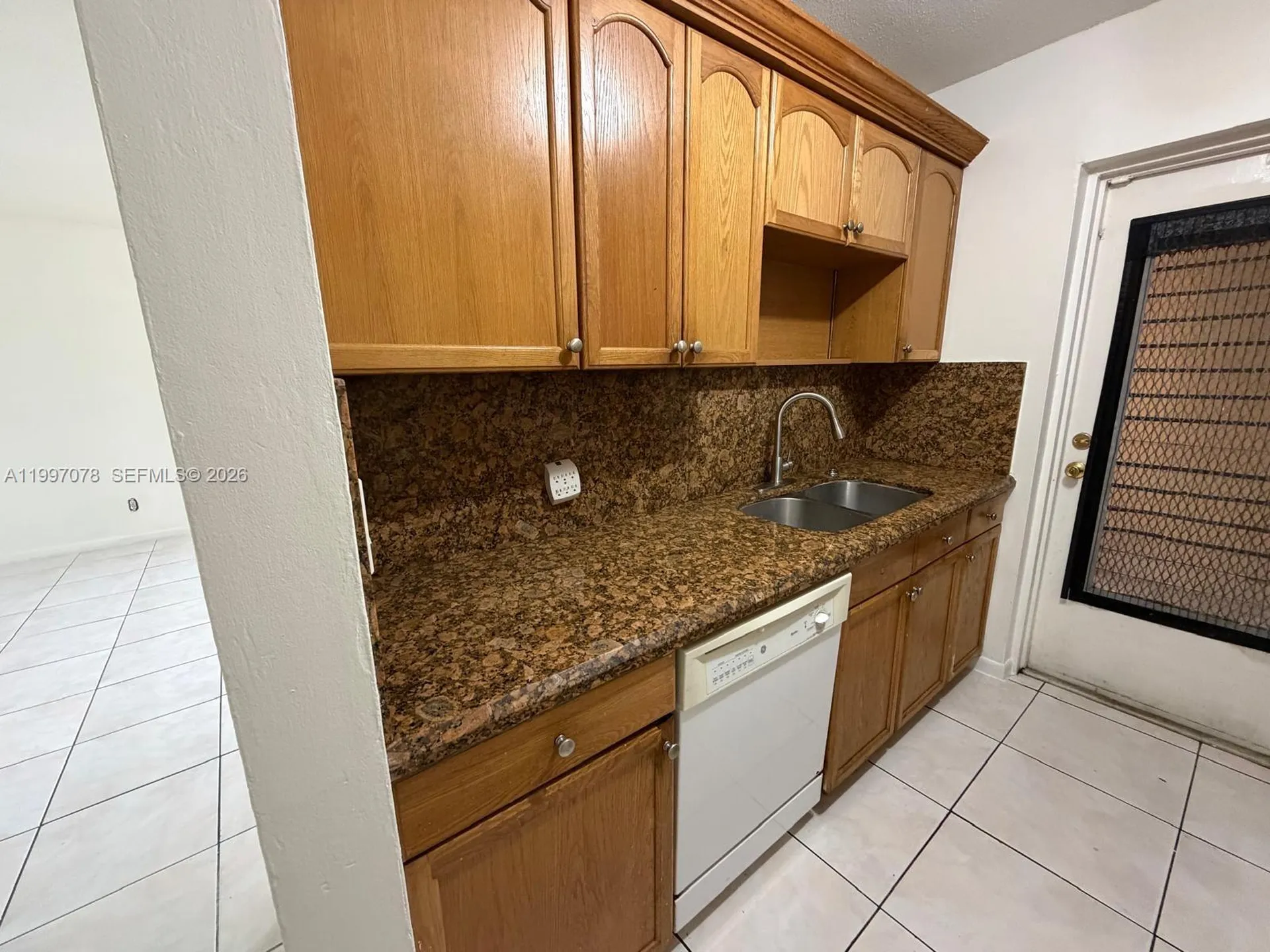 8704 NW 35th Street Coral Springs FL 33065