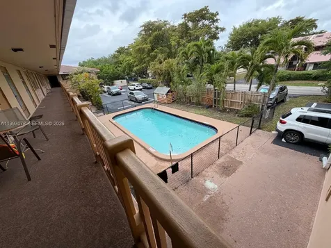 8704 NW 35th Street Coral Springs FL 33065