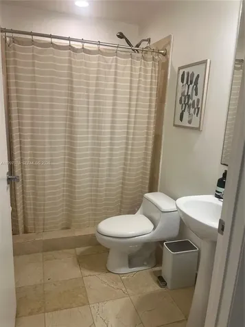3330 NE 190th Street Aventura FL 33180