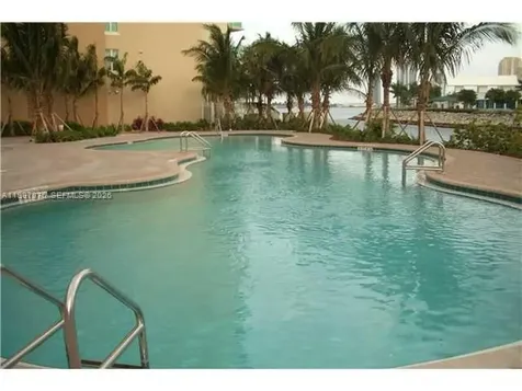 3330 NE 190th Street Aventura FL 33180