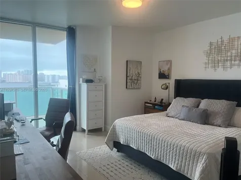 3330 NE 190th Street Aventura FL 33180