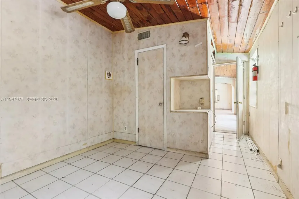 1611 NE 42nd Court Pompano Beach FL 33064