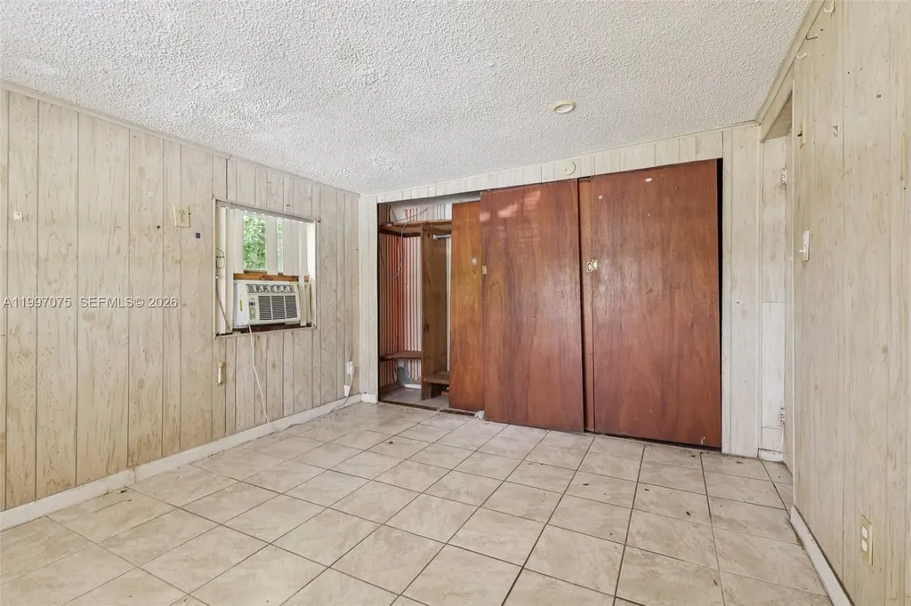 1611 NE 42nd Court Pompano Beach FL 33064