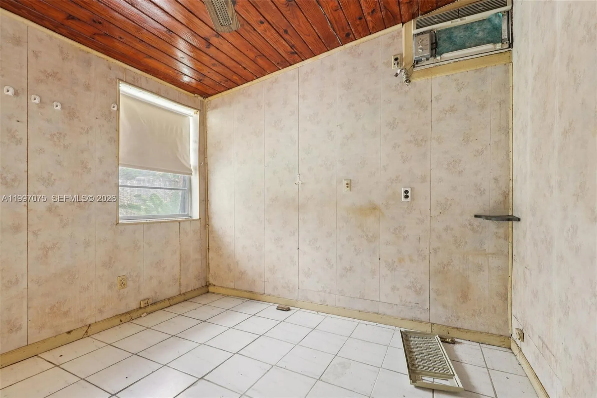 1611 NE 42nd Court Pompano Beach FL 33064