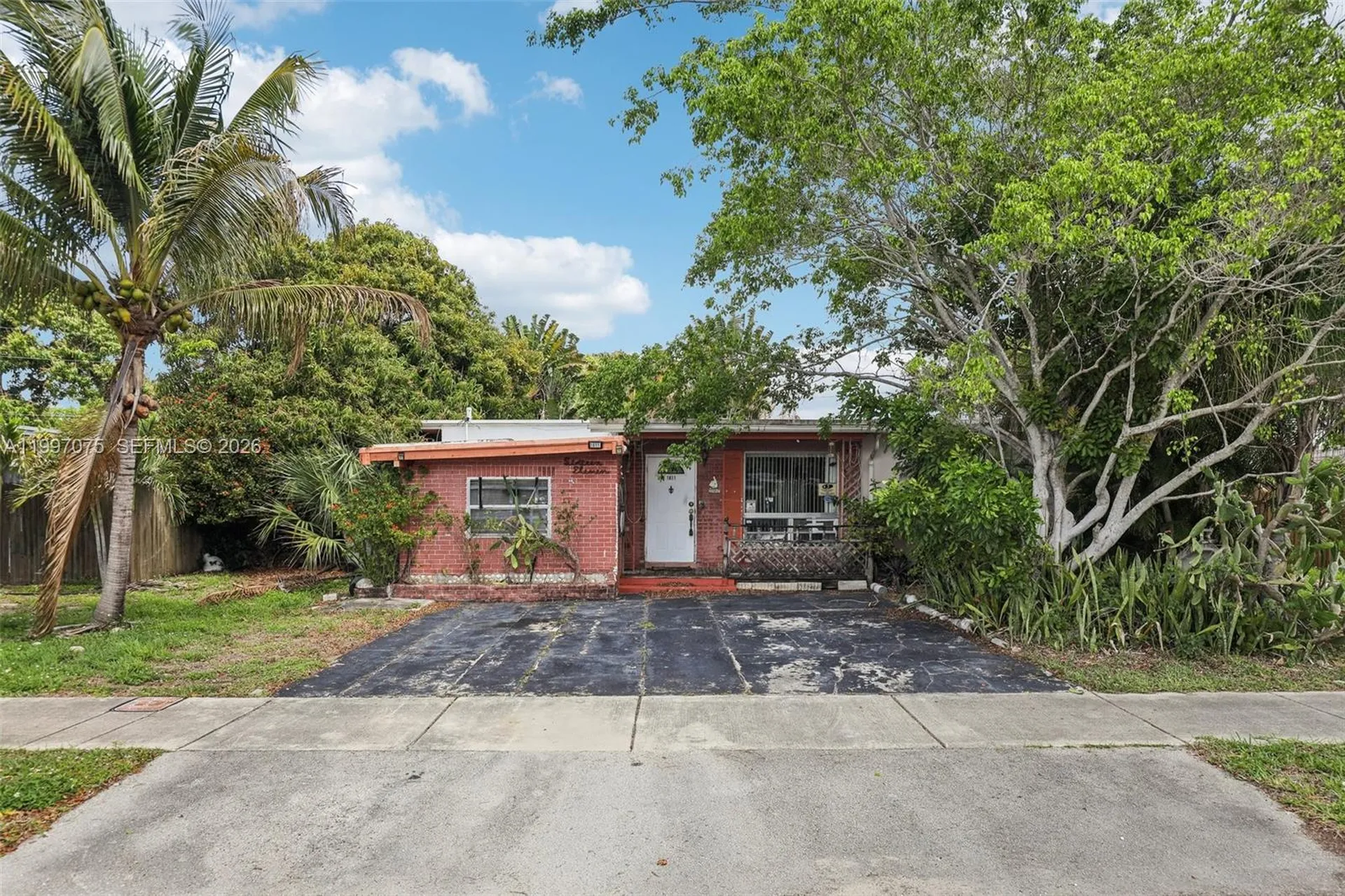 1611 NE 42nd Court Pompano Beach FL 33064