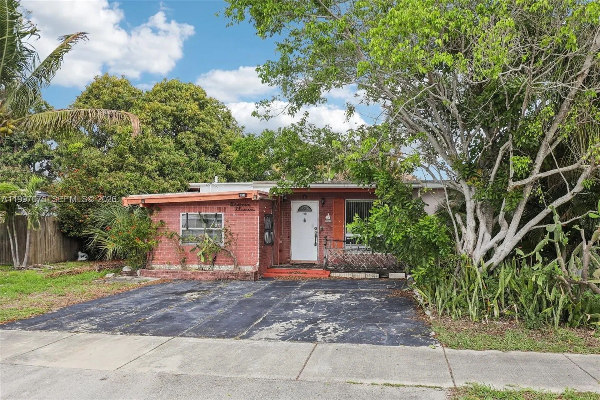 1611 NE 42nd Court Pompano Beach FL 33064