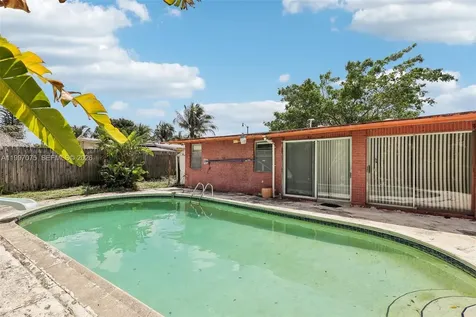 1611 NE 42nd Court Pompano Beach FL 33064