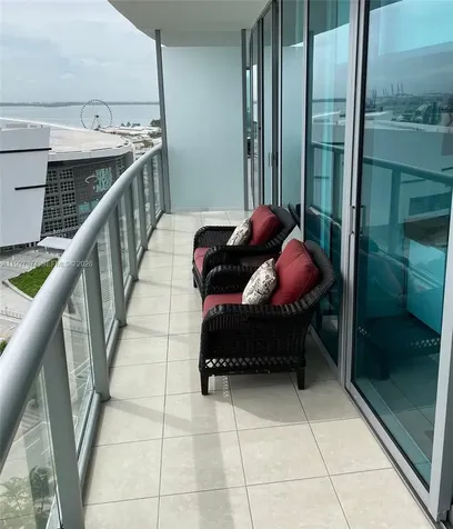 888 Biscayne Boulevard Miami FL 33132