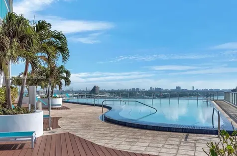 888 Biscayne Boulevard Miami FL 33132