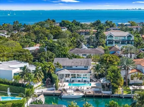 6832 Sunrise Court Coral Gables FL 33133