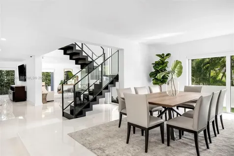 6832 Sunrise Court Coral Gables FL 33133