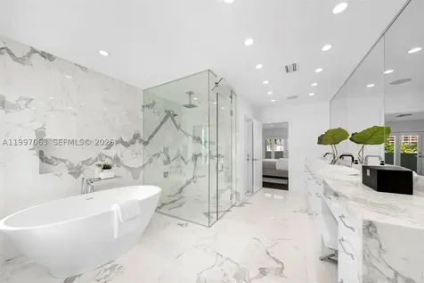6832 Sunrise Court Coral Gables FL 33133