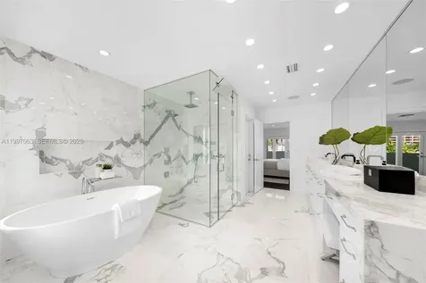 6832 Sunrise Court Coral Gables FL 33133