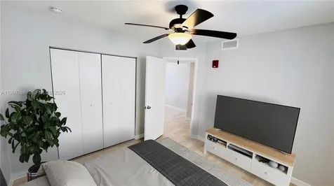 1737 NW 3rd Avenue Miami FL 33136