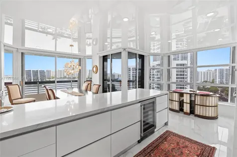 19101 NE 36th Court Aventura FL 33180