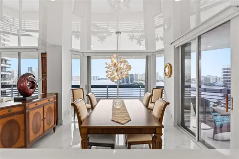 19101 NE 36th Court Aventura FL 33180