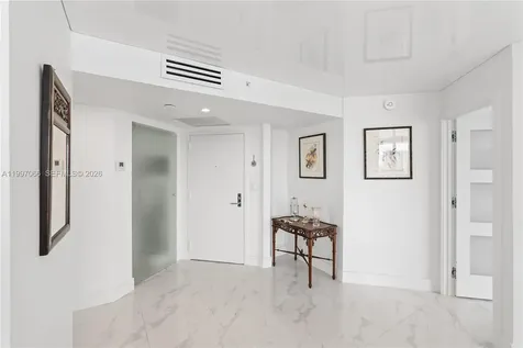 19101 NE 36th Court Aventura FL 33180