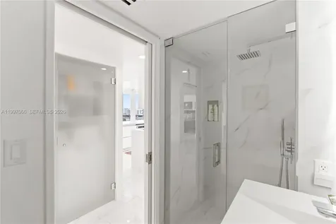 19101 NE 36th Court Aventura FL 33180