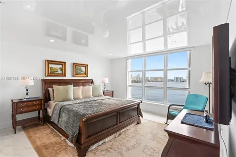 19101 NE 36th Court Aventura FL 33180