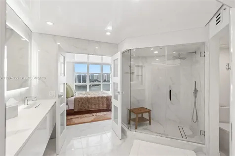 19101 NE 36th Court Aventura FL 33180