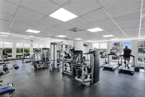 19101 NE 36th Court Aventura FL 33180