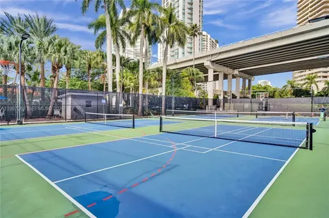 19101 NE 36th Court Aventura FL 33180