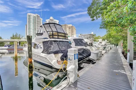 19101 NE 36th Court Aventura FL 33180
