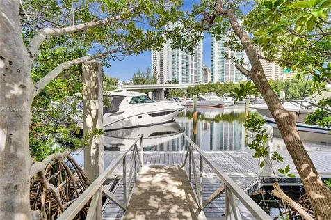 19101 NE 36th Court Aventura FL 33180