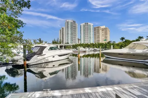 19101 NE 36th Court Aventura FL 33180