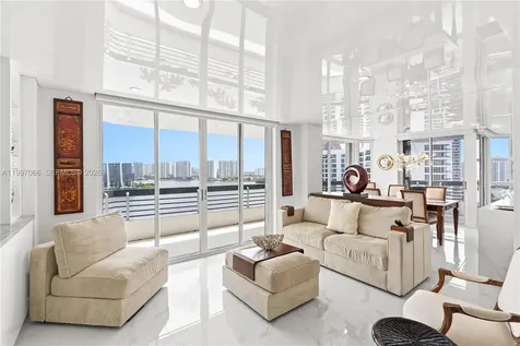 19101 NE 36th Court Aventura FL 33180