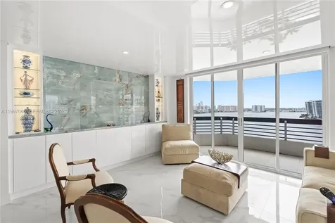 19101 NE 36th Court Aventura FL 33180