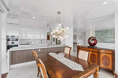 19101 NE 36th Court Aventura FL 33180