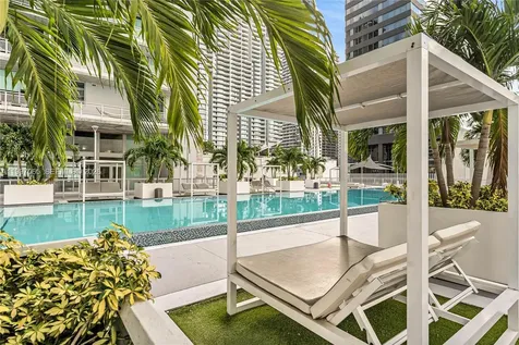 690 SW 1st Court Miami FL 33130