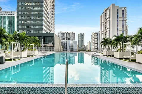 690 SW 1st Court Miami FL 33130