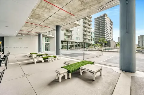 690 SW 1st Court Miami FL 33130