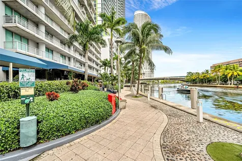 690 SW 1st Court Miami FL 33130