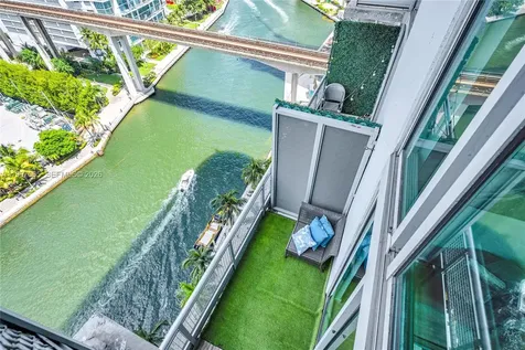 690 SW 1st Court Miami FL 33130