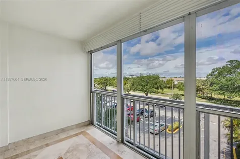 4200 Hillcrest Drive Hollywood FL 33021
