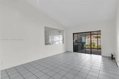 6323 SW 147th Place Circle Miami FL 33193