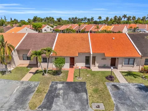 6323 SW 147th Place Circle Miami FL 33193