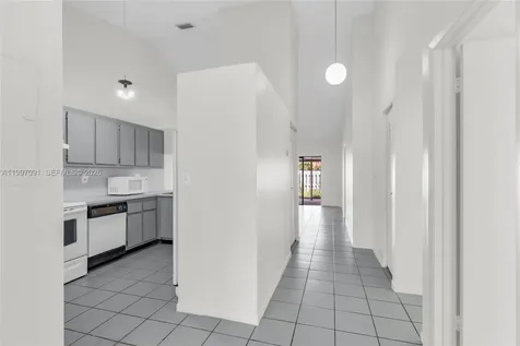 6323 SW 147th Place Circle Miami FL 33193