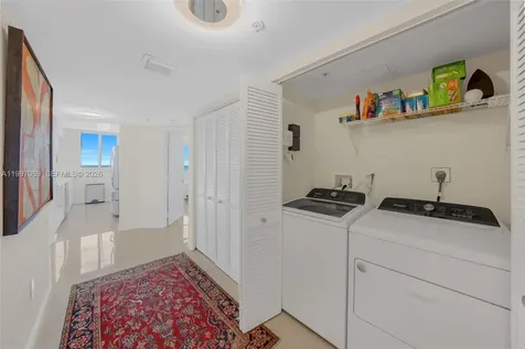 650 West Avenue Miami Beach FL 33139